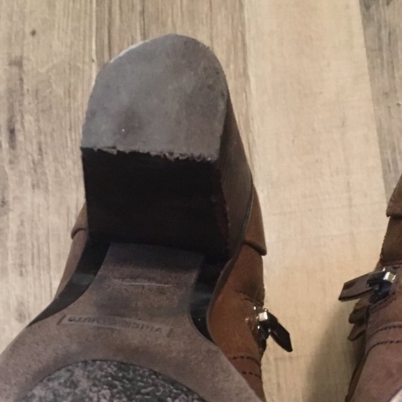 Vince Camuto Size 6.5 Brown Booties - Picture 3 of 5
